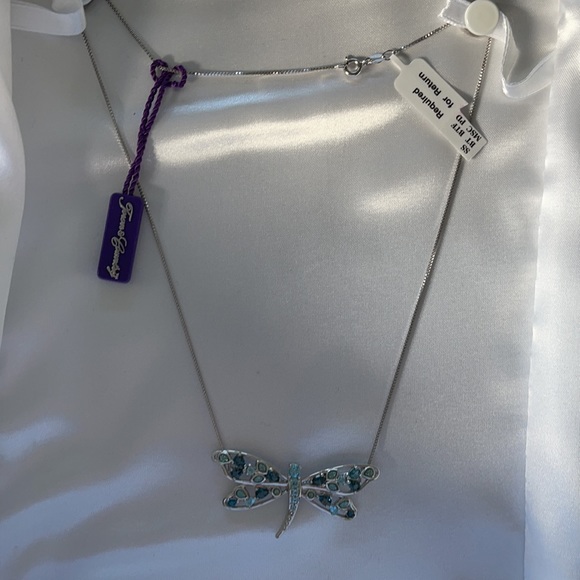 Sterling silver dragonfly necklace - Picture 3 of 11